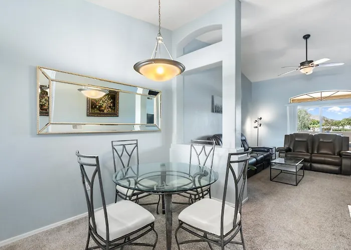 Holiday home Style In Scottsdale